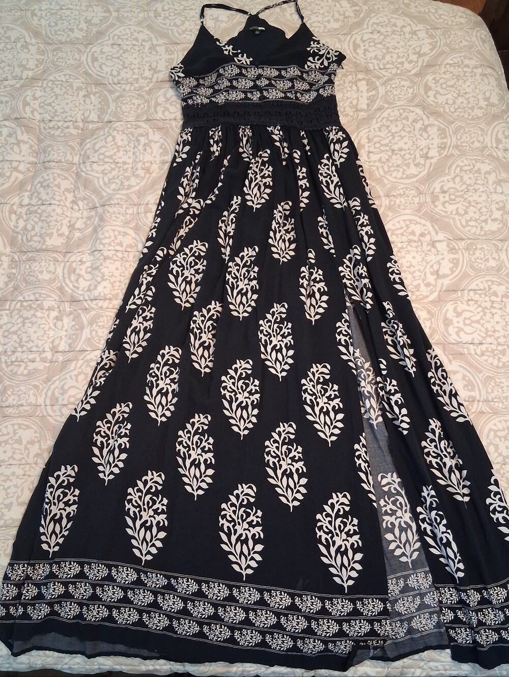 Fashion Nova Navy and White Floral Maxi Dress With Crochet Waist, Slit